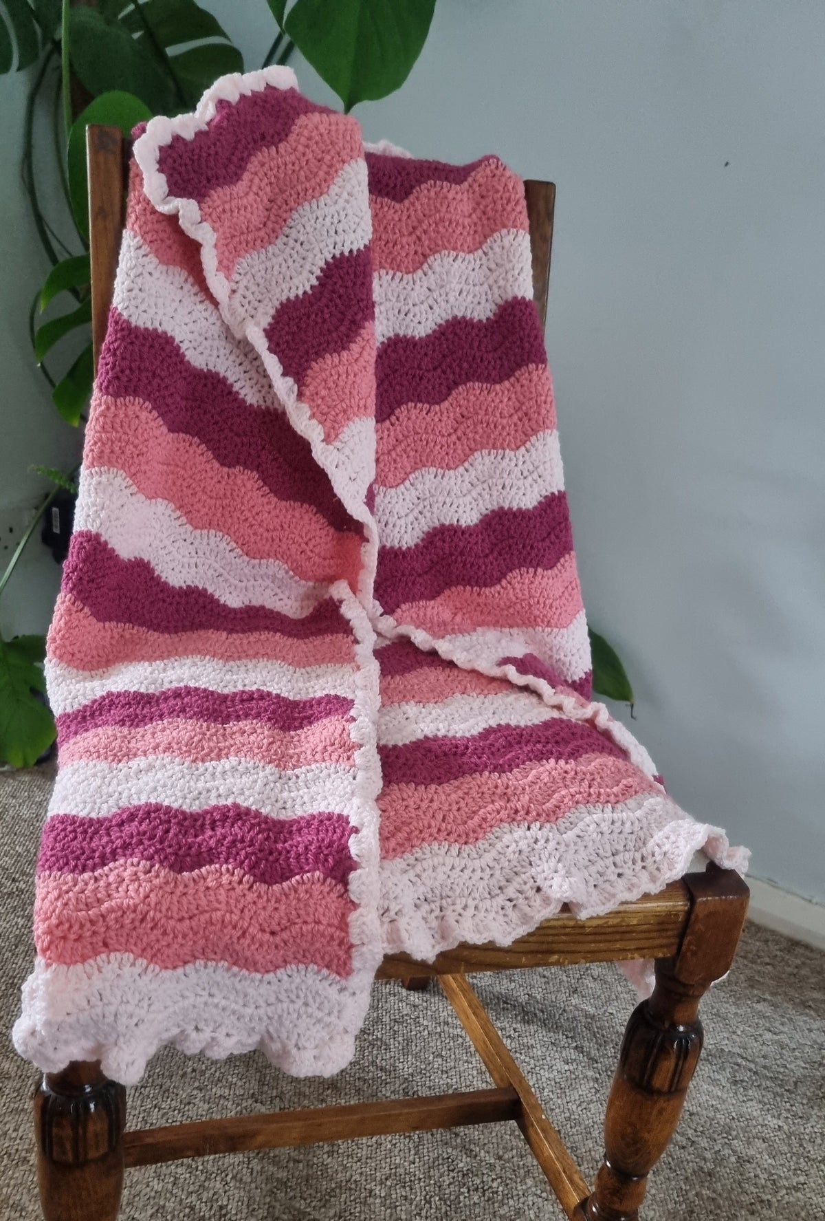 Crochet baby blanket, vintage rose