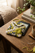 Crochet Kindle Cover/sleeve, chunky wool
